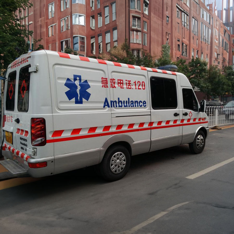 出租救护车