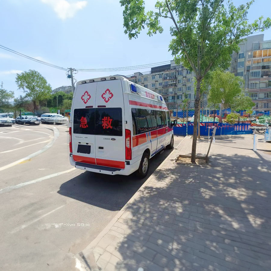出租救护车