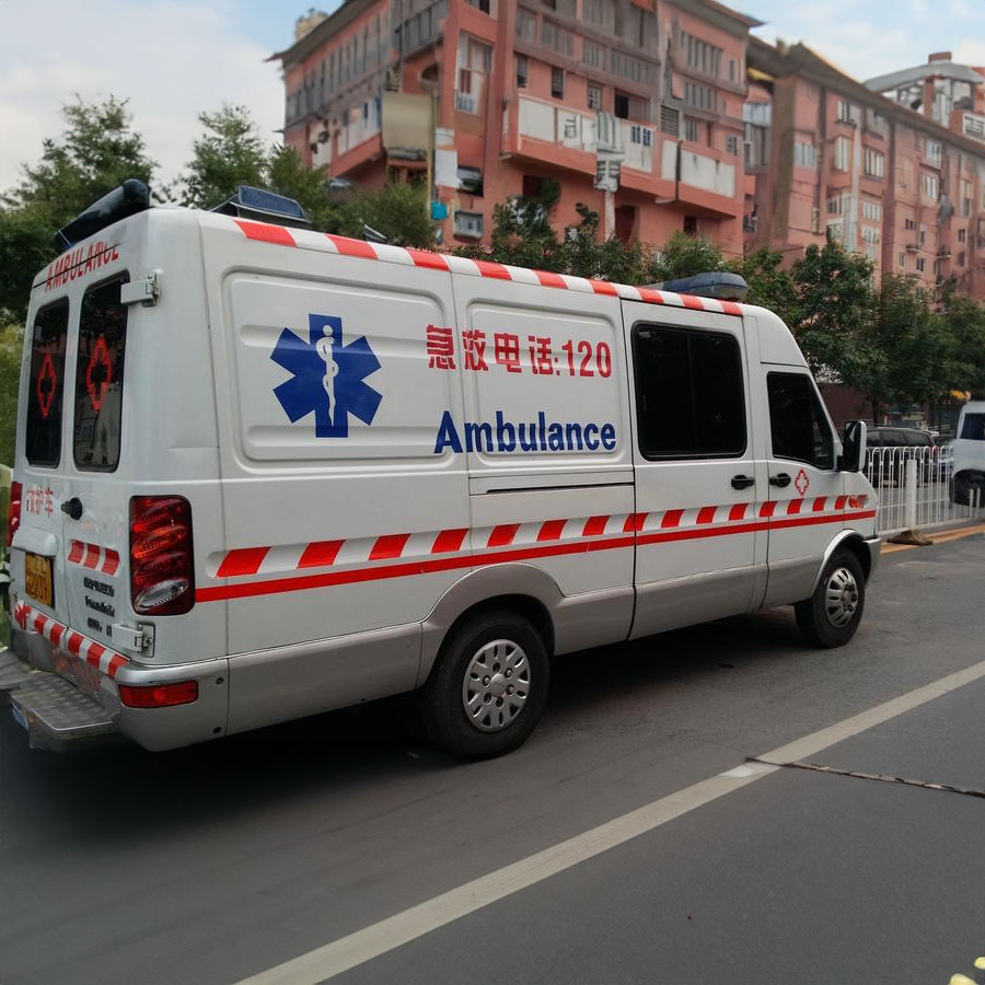 私人救护车出租收费